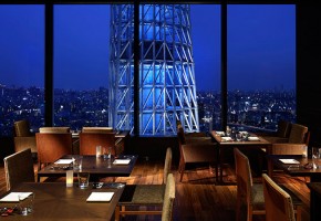 すぐ目の前には東京スカイツリー 彼女が喜ぶ東京のおしゃれレストラン 公式 Pairs ペアーズ