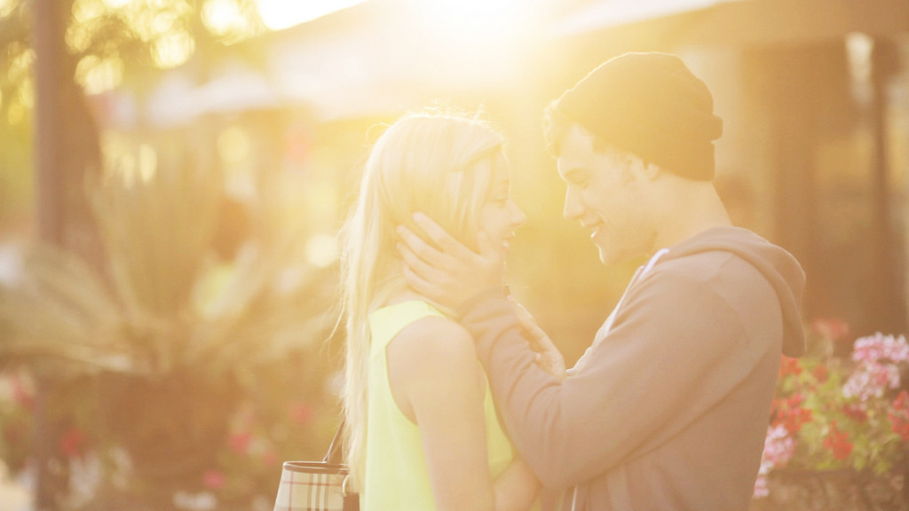 思わずメロメロ 可愛いやきもちで彼をキュンとさせる方法 公式 Pairs ペアーズ