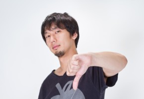 彼氏ができない女性へブーイング