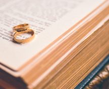 結婚指輪と本