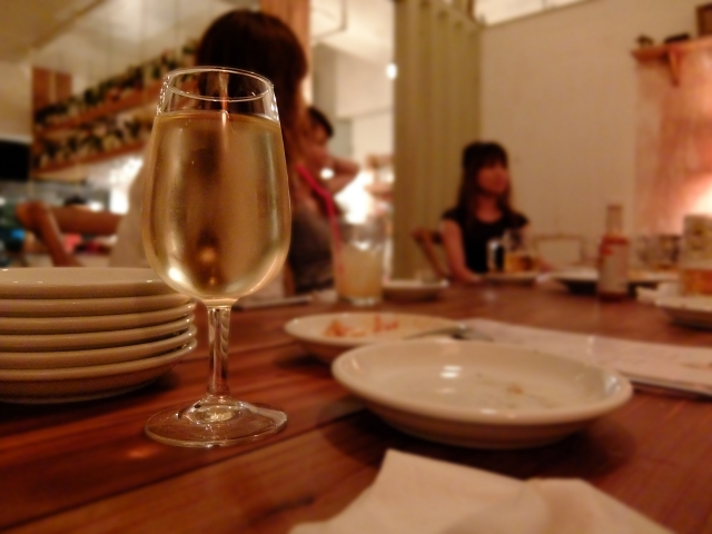 居酒屋のバイトで出会いはある モテる 彼女をつくるコツとは 公式 Pairs ペアーズ 居酒屋のバイトで出会いはある モテる 彼女をつくるコツとは 公式 Pairs ペアーズ