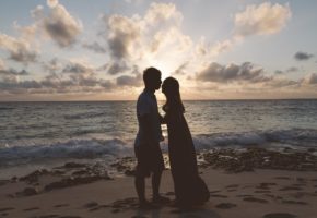 結婚したい相手と結ばれたカップル